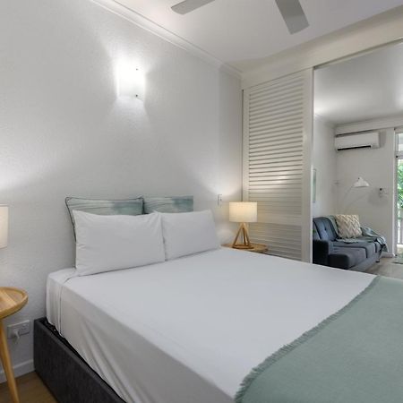 Ocean Palms Apartments Порт-Дуглас Екстер'єр фото
